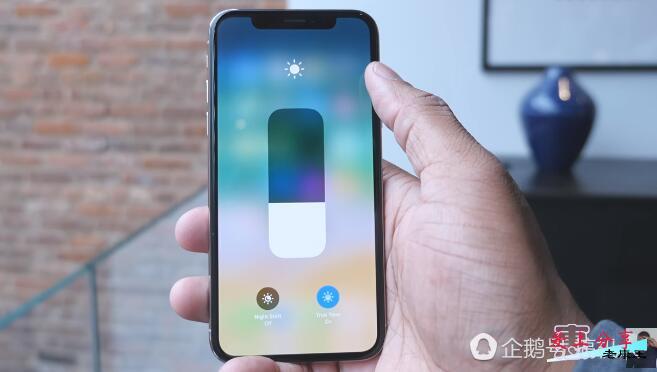 苹果的营销套路？网上惊现大量iPhone X试玩感受